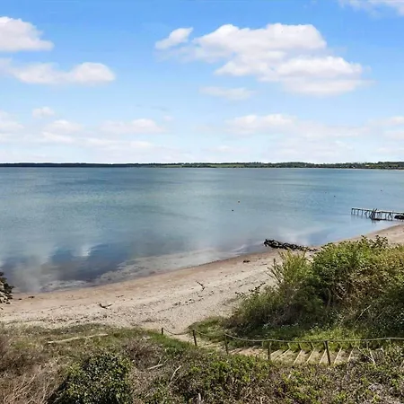 40559-juelsminde-pot-strandby-381 * Sonderby (Midtjylland)